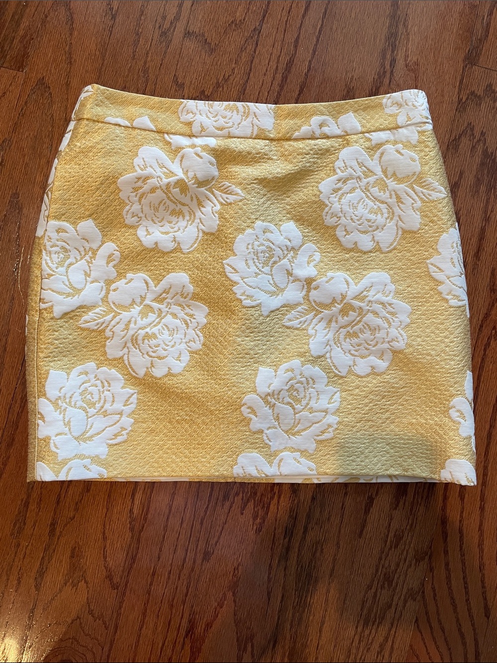 Yellow Floral Jacquard Mini Skirt - White Rose Pattern